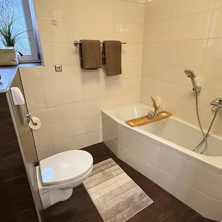 Thewoodenstack Apartament